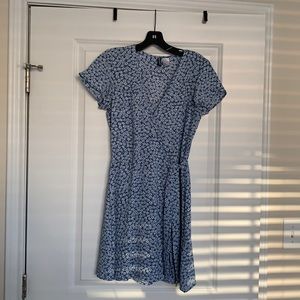 H&M Divided wrap dress